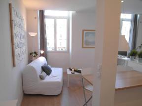 Appartement Bord de Place - T1 studio