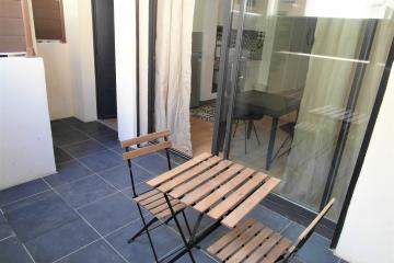 Appartement Studio meublé avec terrasse